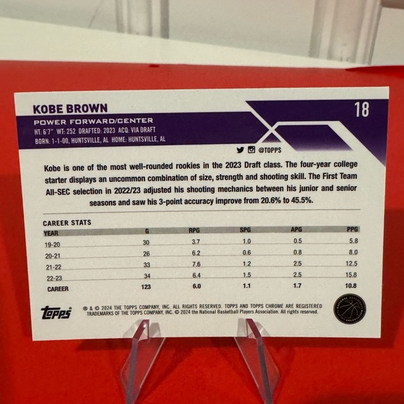 2024 Kobe Brown Rookie Hologram Topps Chrome. Mint condition… - Picture 2 of 2